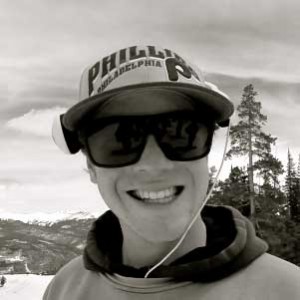austin mullen headshot